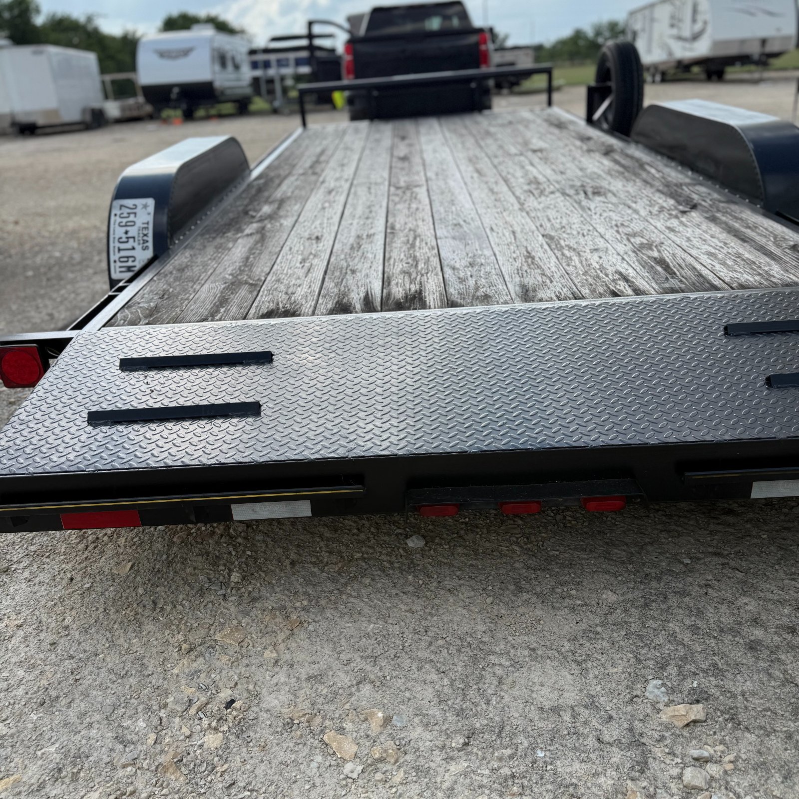 83x18 Car Hauler photo 3