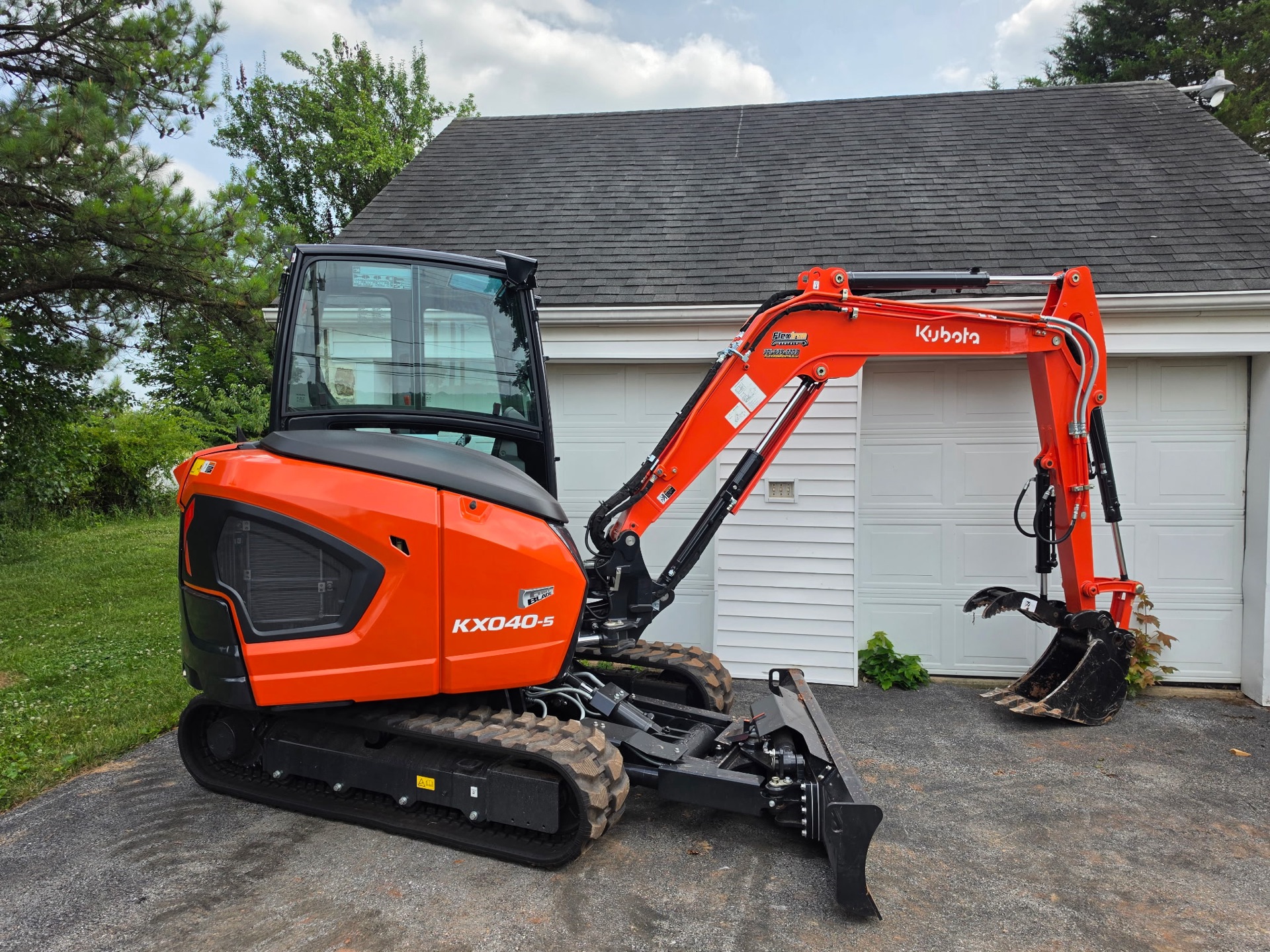 Kubota KX040-5 photo 4