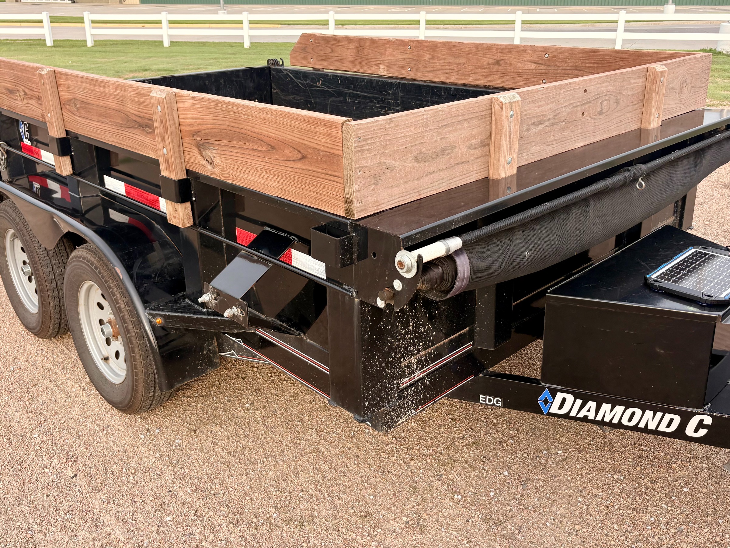 Sissy 5x10 Dump Trailer photo 3